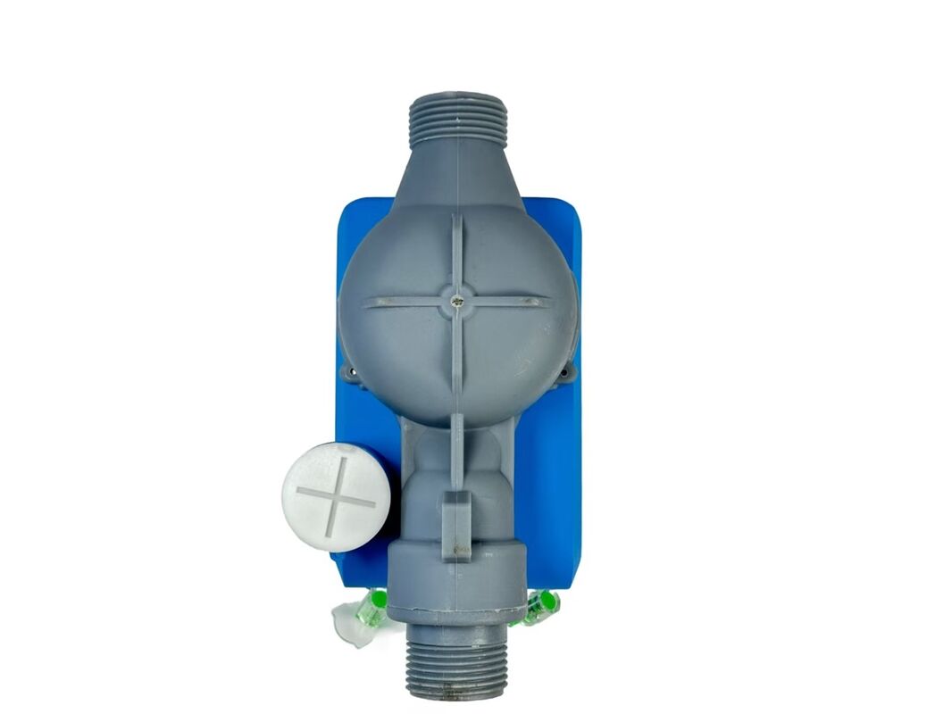 Contatore d'acqua prepagato Plastic IP68 LoRa Wireless Customized OEM Support Smart Prepaid Cold Water Meter Multi-Jet LoRa Remote IP68 6-8 anni durata della batteria Leggibile e conveniente