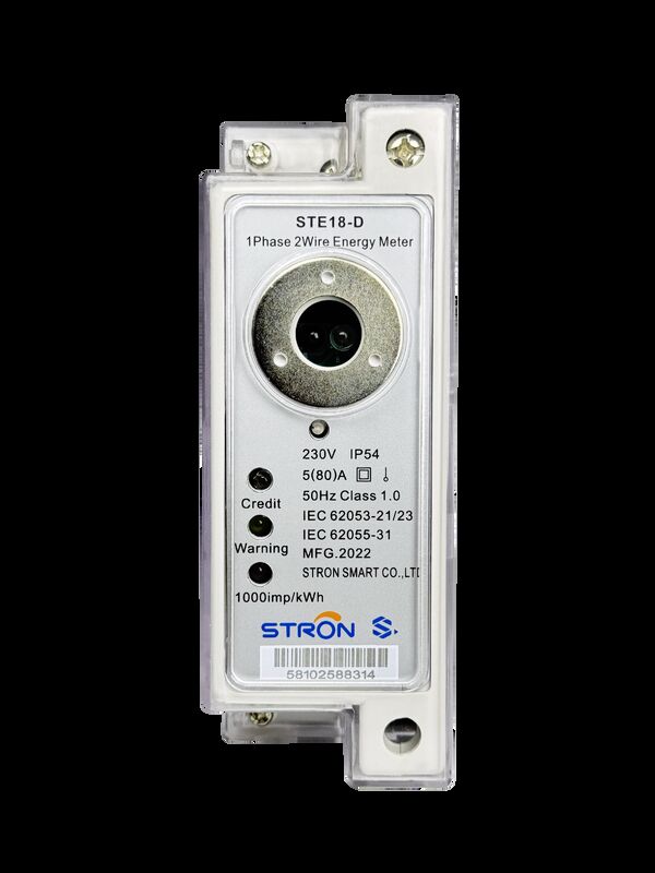 Apparecchiatura di collaudo per contatori elettrici con tastiera, progettata con protezione IP54 contro l'ingresso di polvere e acqua, garantendo una valutazione precisa del contatore